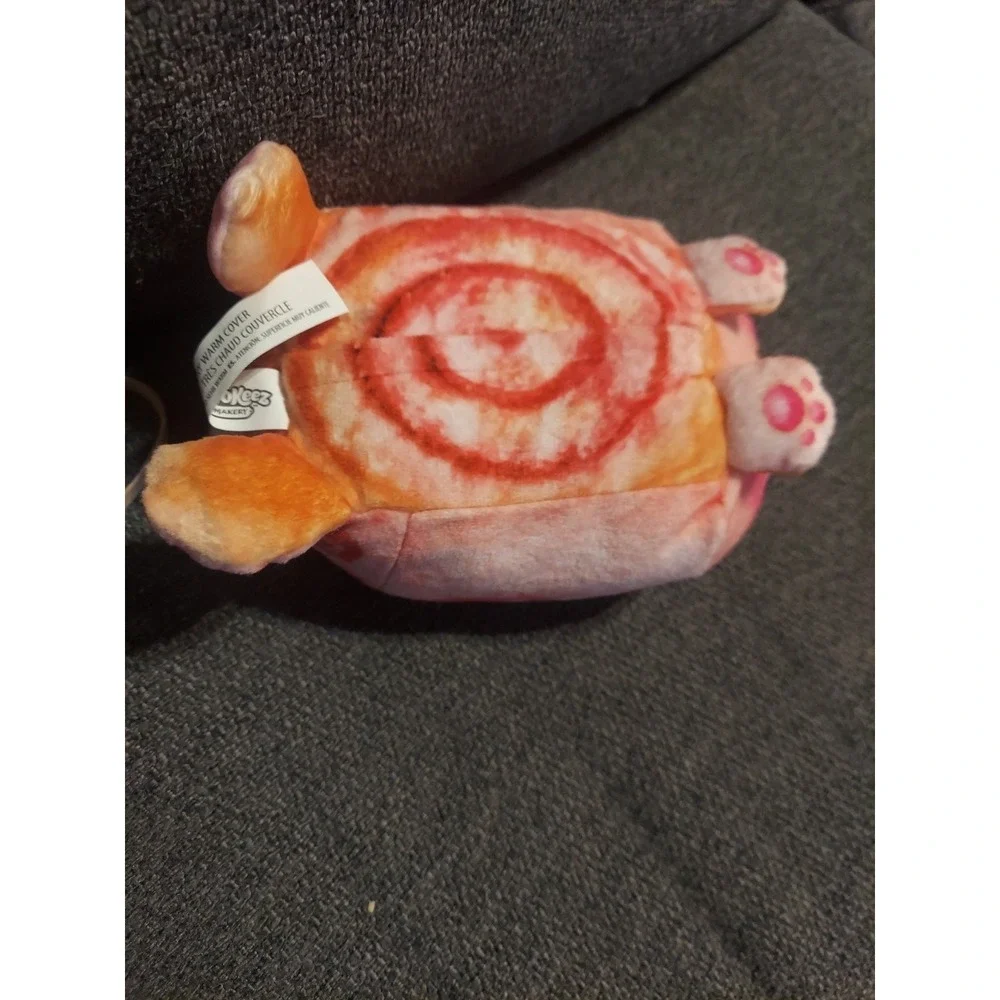 Cookeez Makery Baked Treatz BUNNY‎ Cinnamon Swirl 6